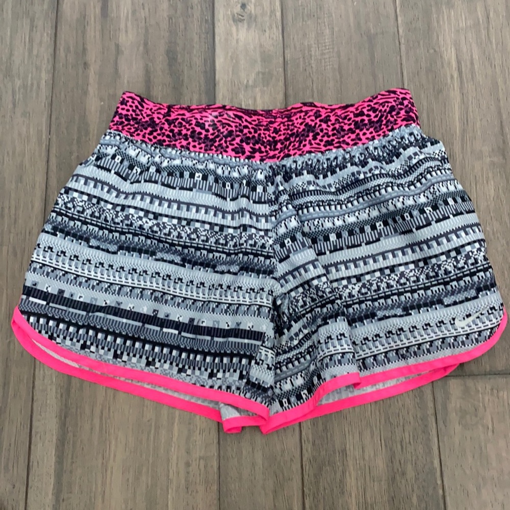 🚨4/$40 Girls Nike Dri-Fit Shorts Sz XL